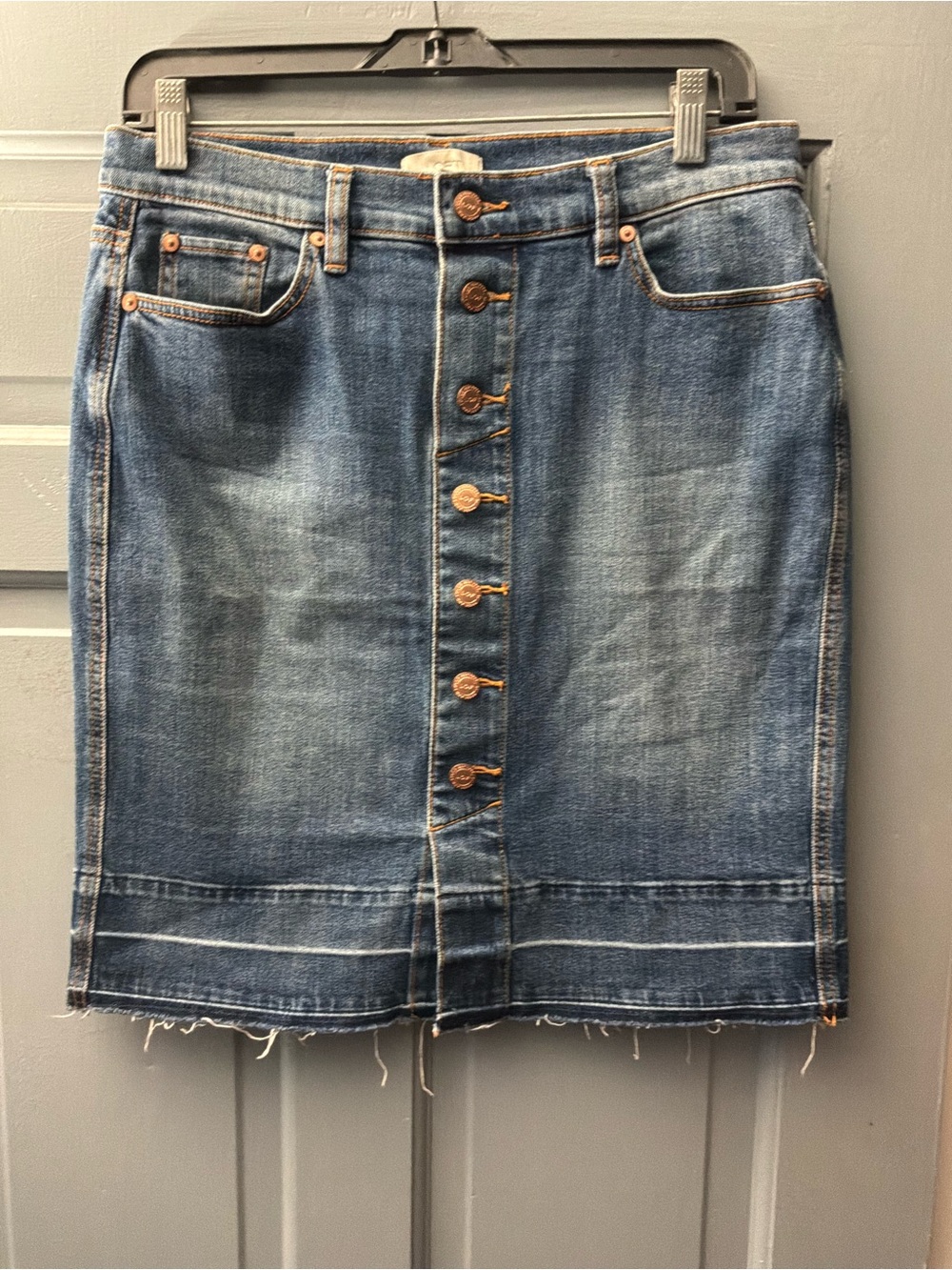 LOFT Button-Front Classic Denim Midi Skirt in Blue